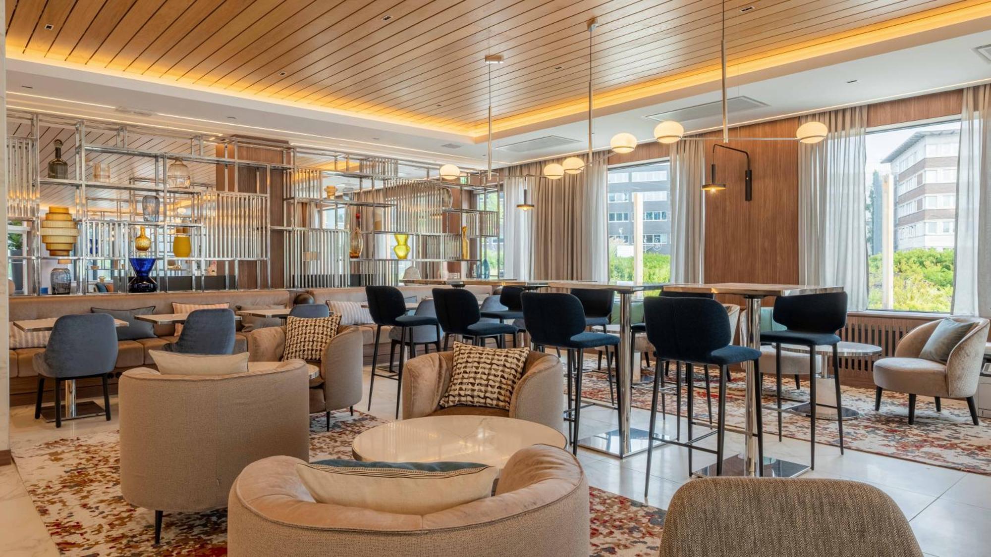 Voco Stockholm - Kista By Ihg Hotel Bagian luar foto