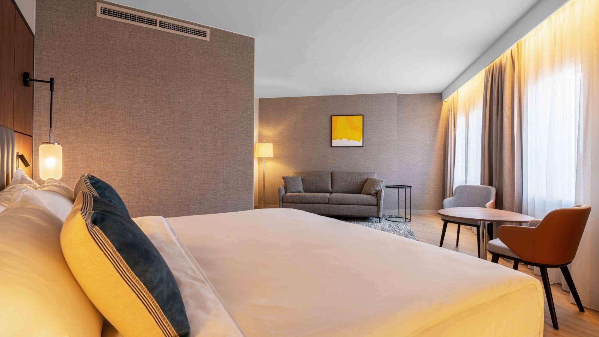 Voco Stockholm - Kista By Ihg Hotel Bagian luar foto